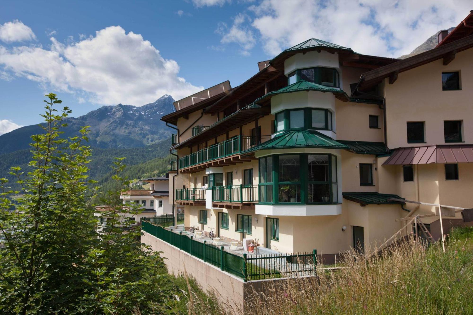 Alp Resort Tiroler Adler Sölden Exteriör bild