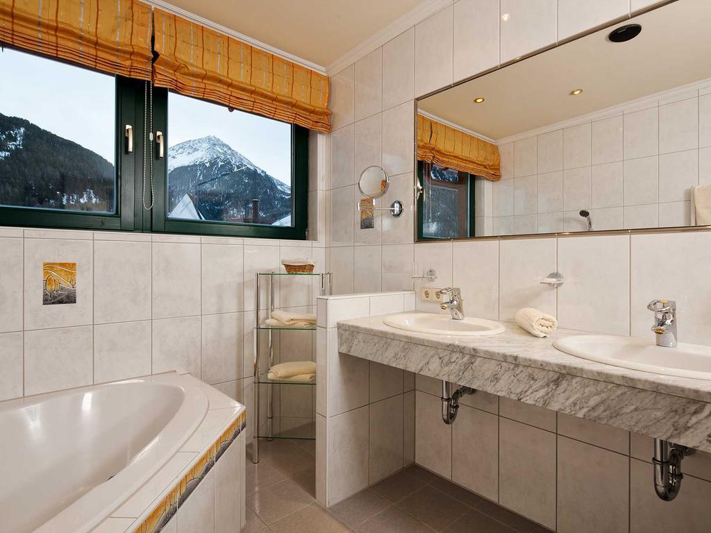 Alp Resort Tiroler Adler Sölden Rum bild